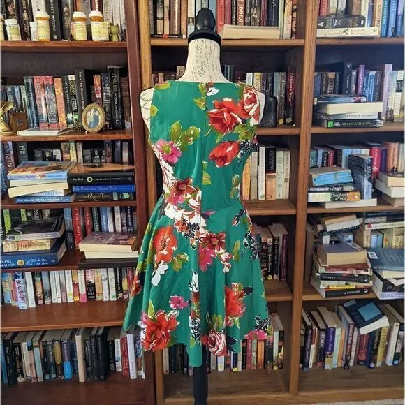 RENASCIMENTO green floral fit and flare dress sz s dolce Vita made in Italy euc - Picture 2 of 6